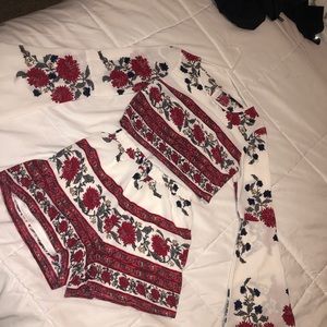 Two piece set ! Worn once , size small 🌬